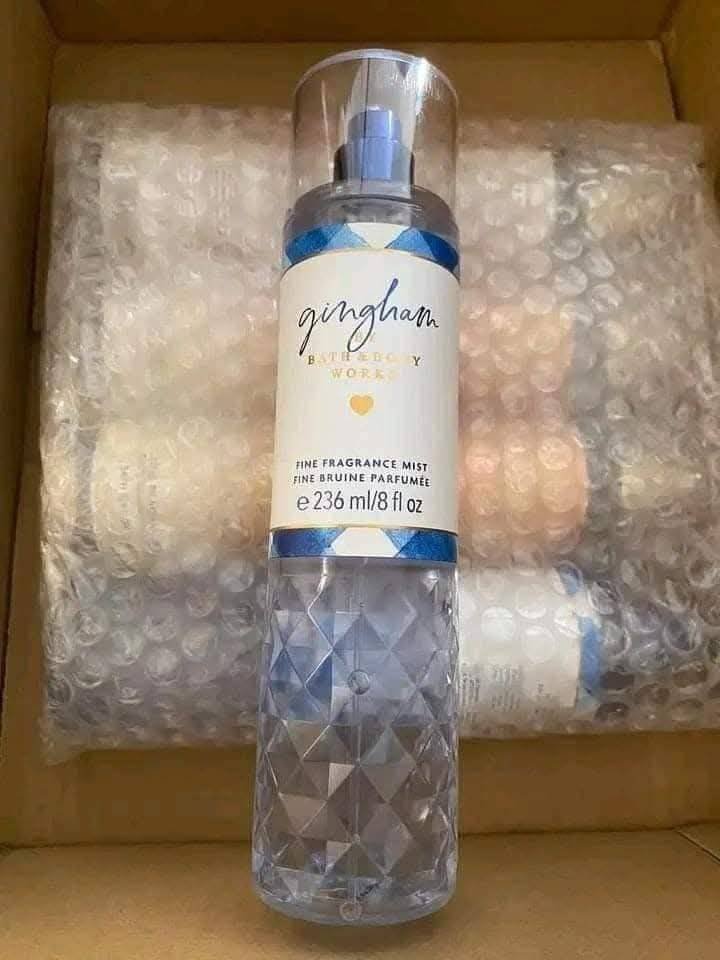 Pallet of Victorias secret cream spray lotion
