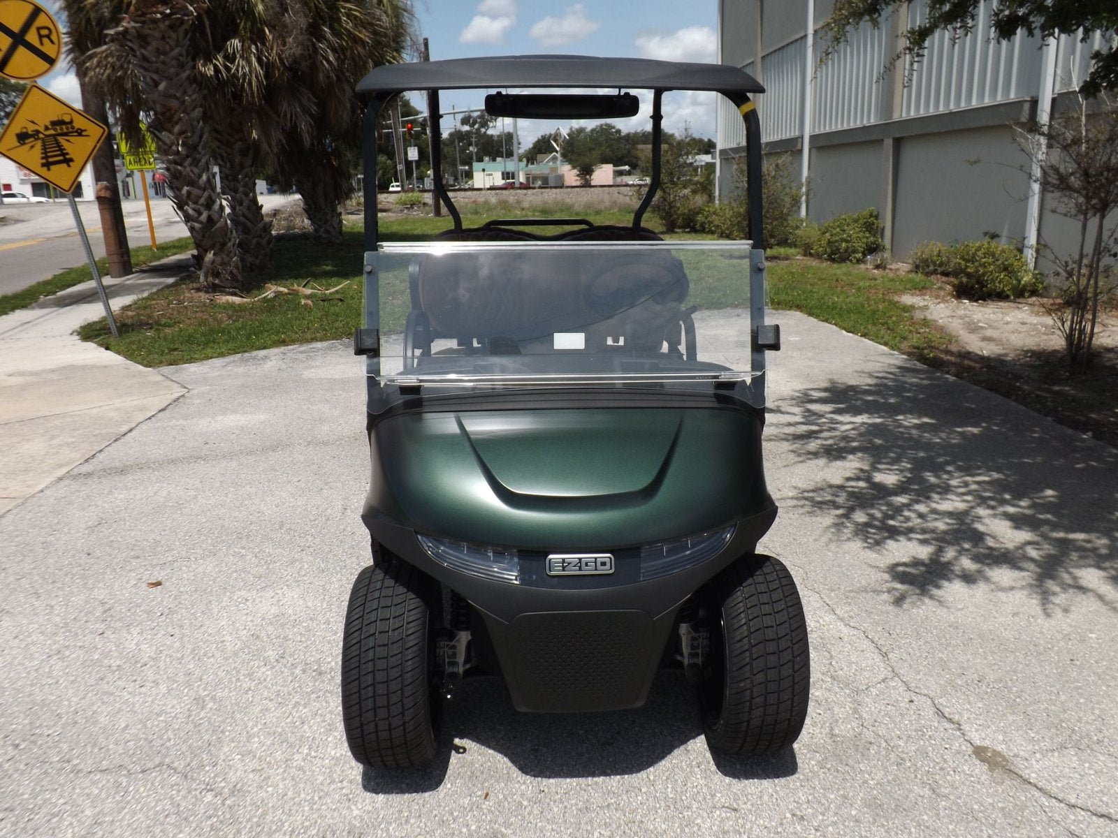 2025 E-Z-GO Freedom RXV 2+2 EX1 for Sale