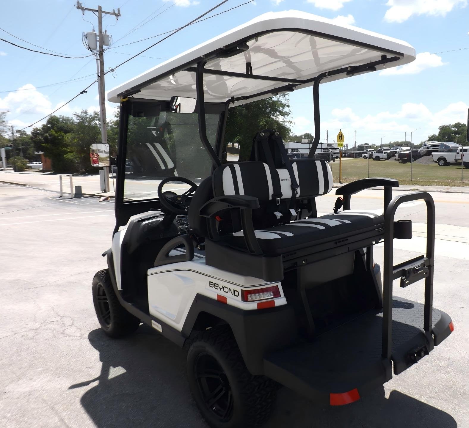 2022 Bintelli Pulse 4S Lifted LSV For Sale