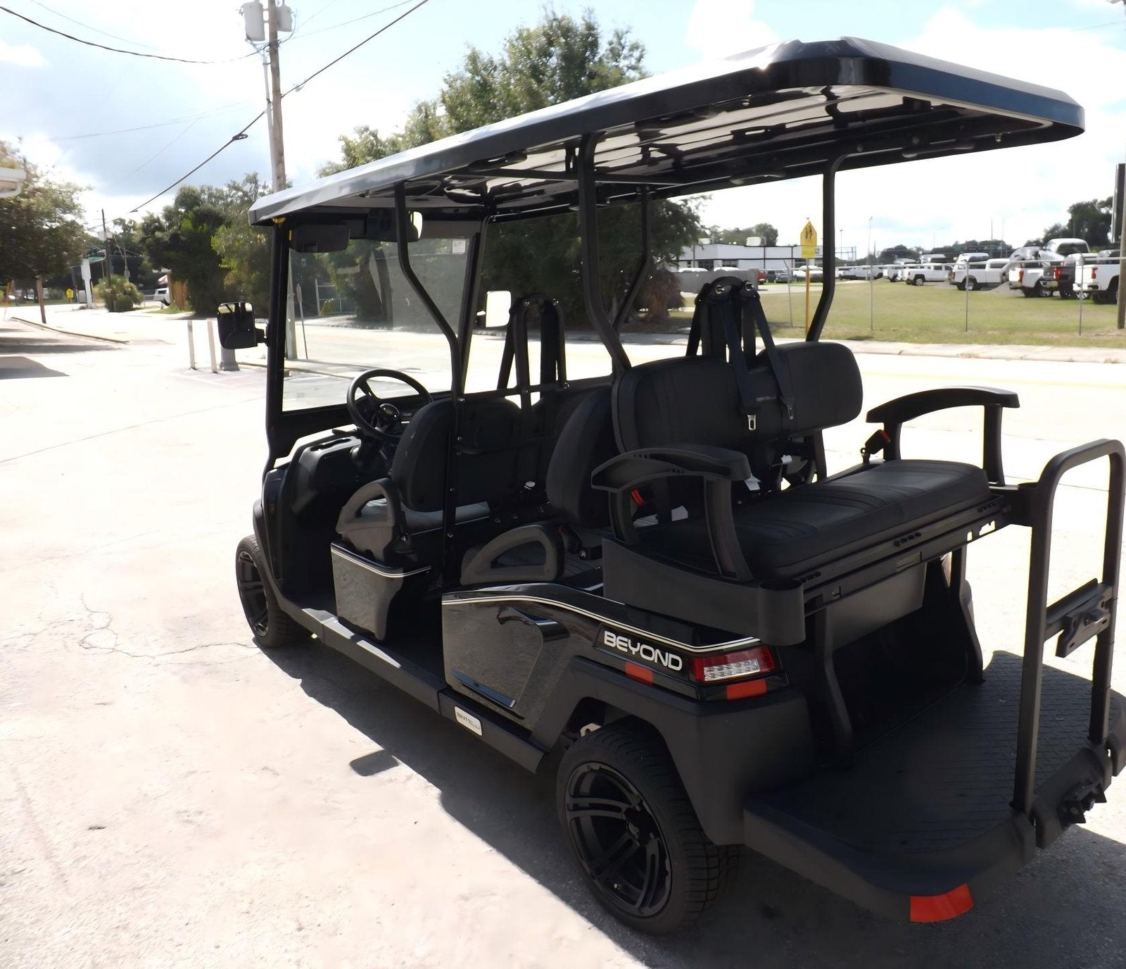 2022 Bintelli BEYOND 6P STREET LEGAL GOLF CART for Sale