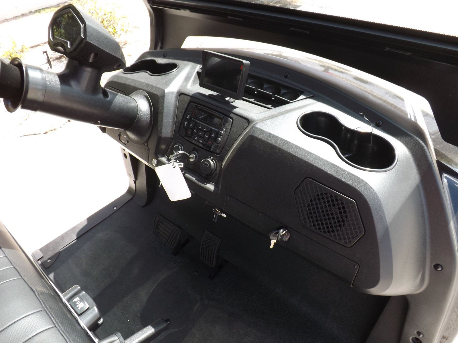 2022 Bintelli BEYOND 6P STREET LEGAL GOLF CART for Sale