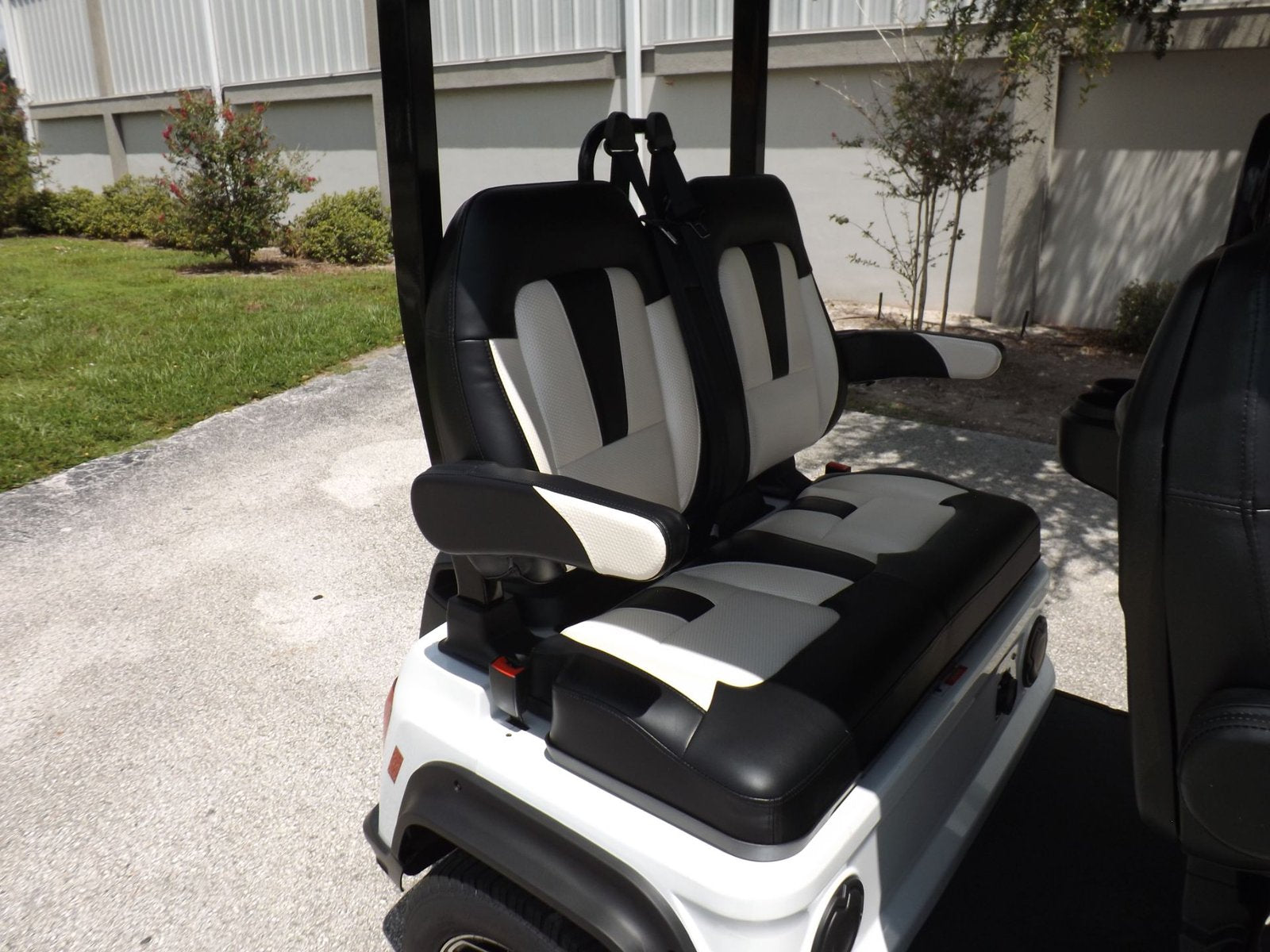 2025 Evolution Electric D5 Ranger 4 Pass for Sale