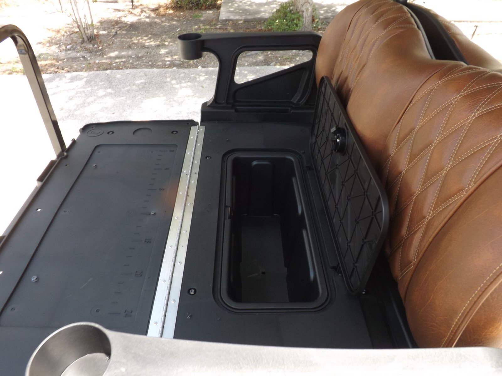 2025 E-Z-GO Freedom RXV 2+2 EX1 for Sale
