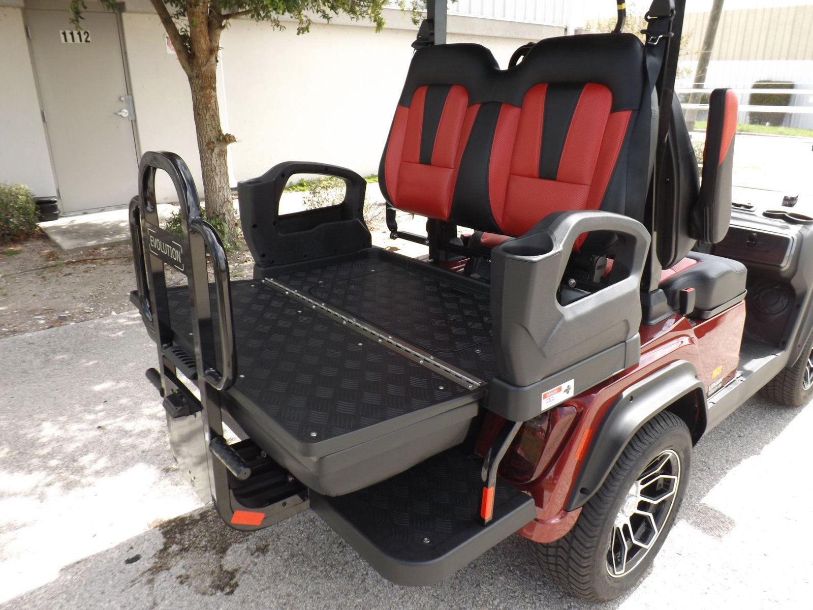 2025 Evolution Classic 4 Plus Golf Cart