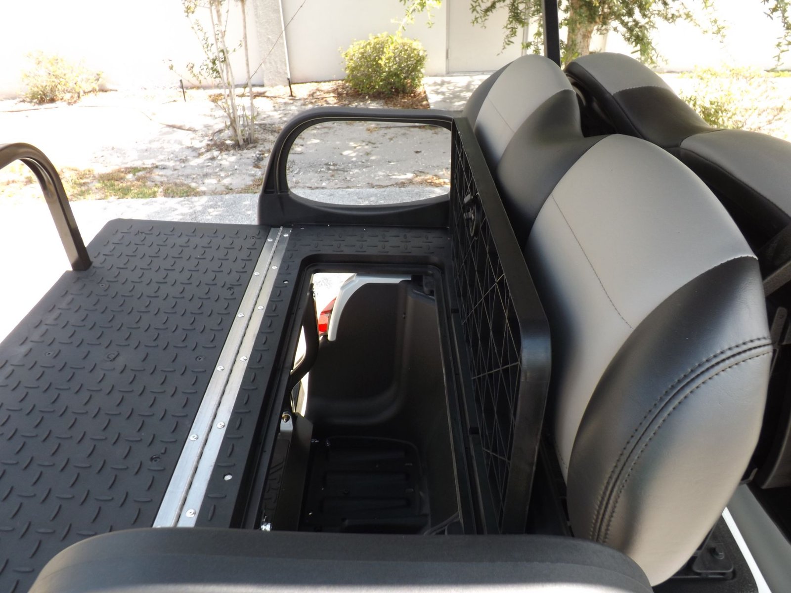 2024 Club Car Onward 6 Passenger Lifted Gas Golf Carts for Sale