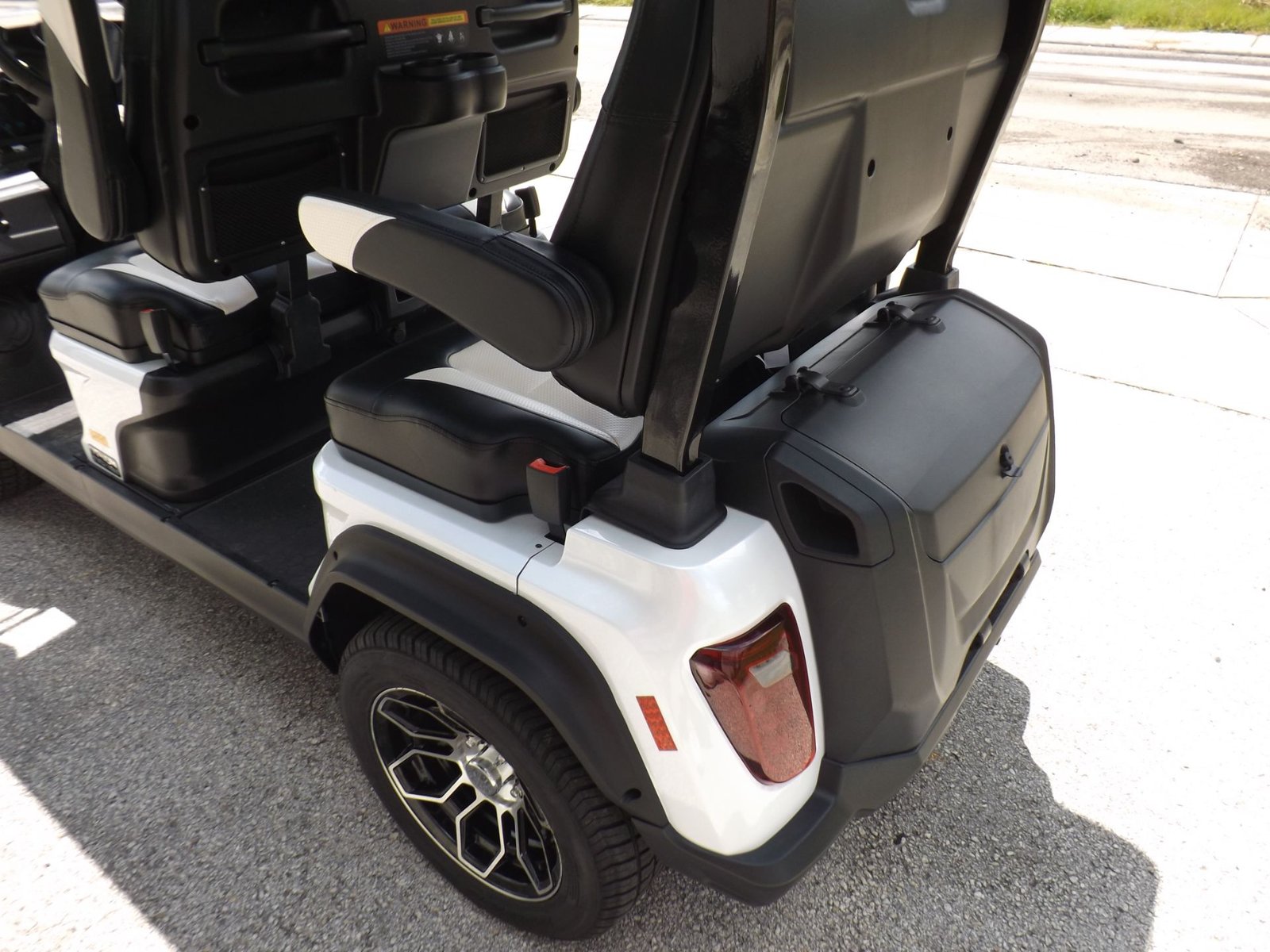 2025 Evolution Electric D5 Ranger 4 Pass for Sale