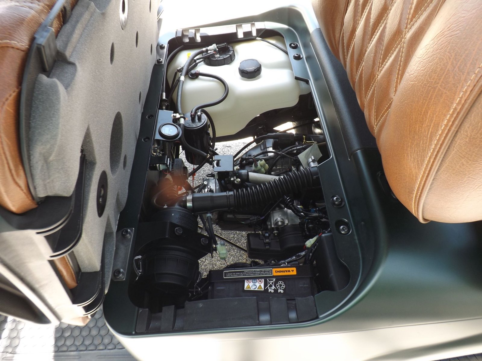 2025 E-Z-GO Freedom RXV 2+2 EX1 for Sale