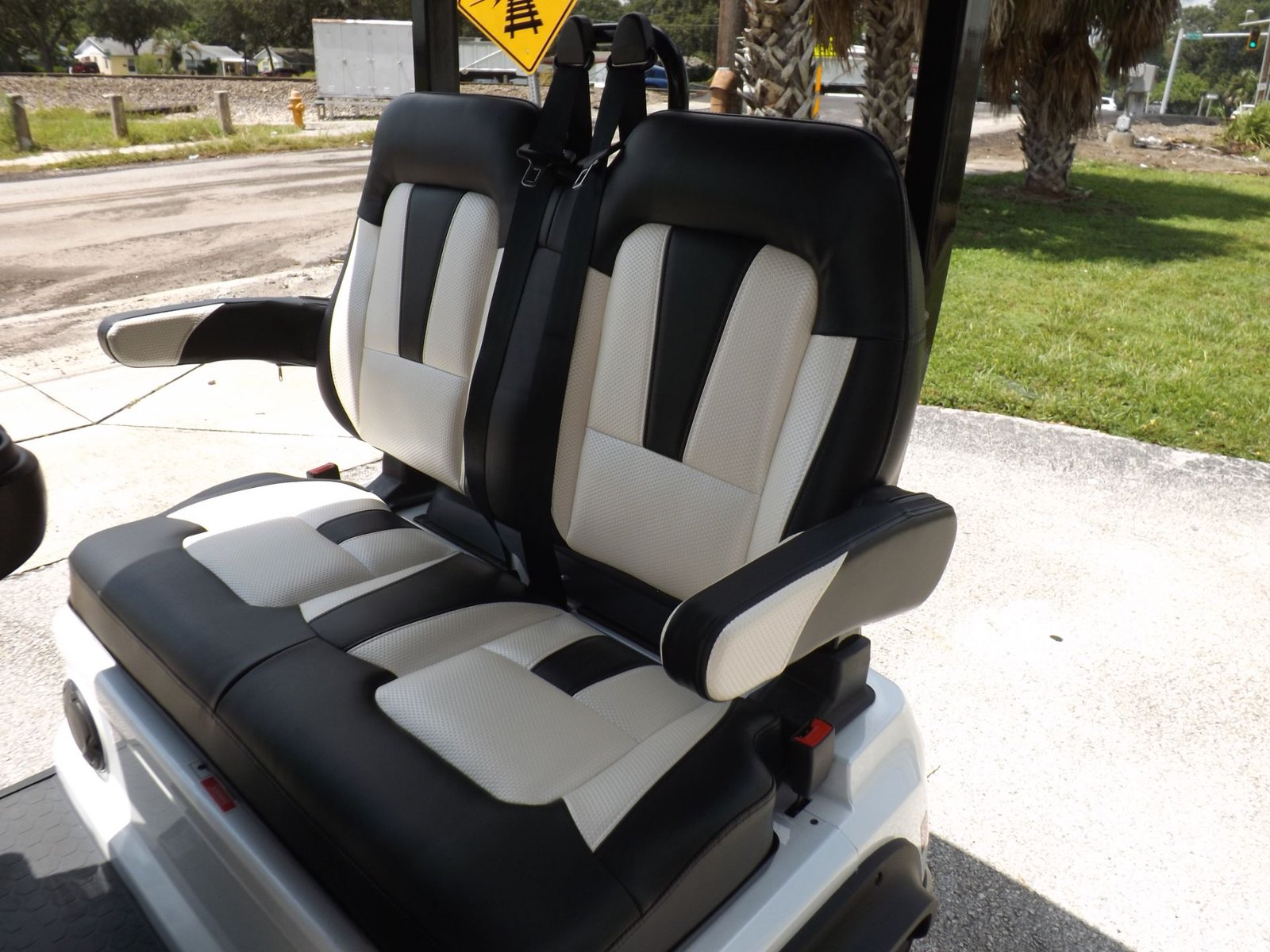 2025 Evolution Electric D5 Ranger 4 Pass for Sale