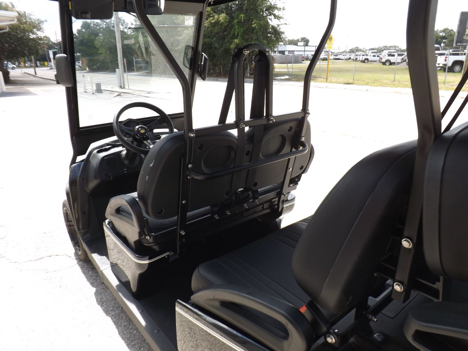 2022 Bintelli BEYOND 6P STREET LEGAL GOLF CART for Sale
