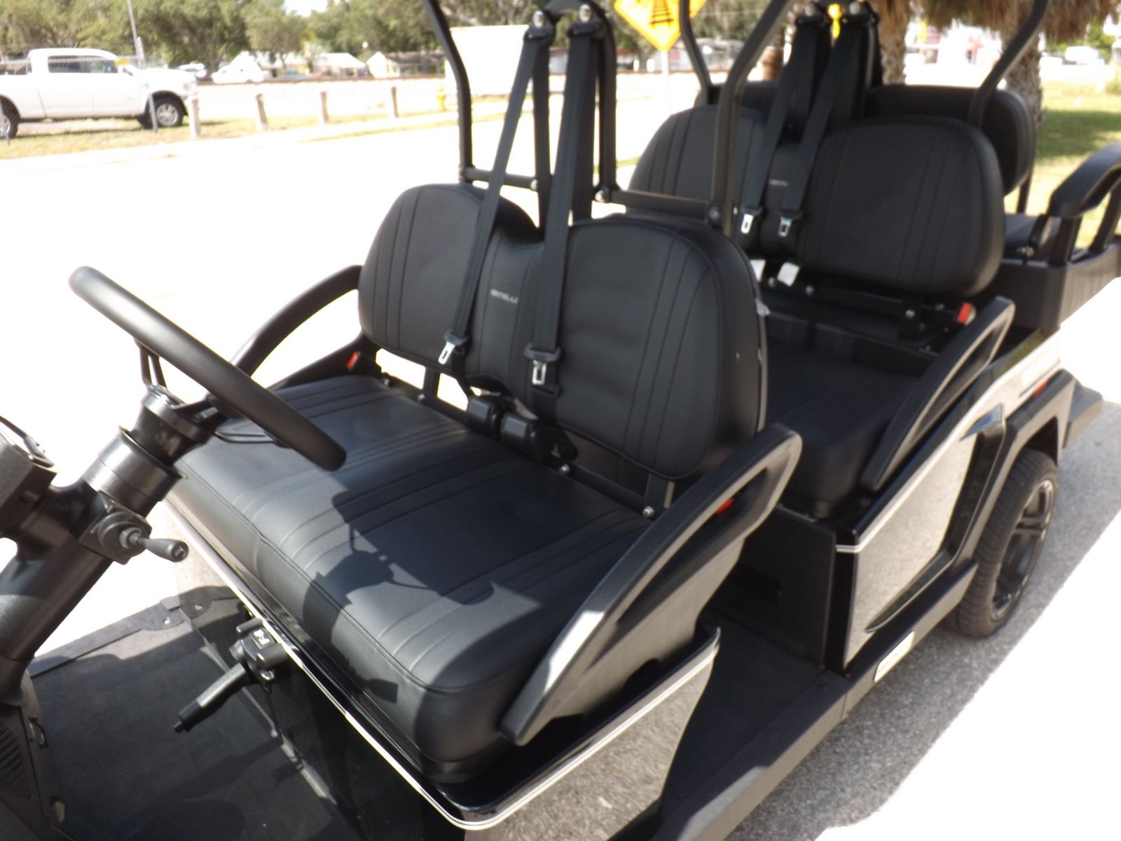 2022 Bintelli BEYOND 6P STREET LEGAL GOLF CART for Sale