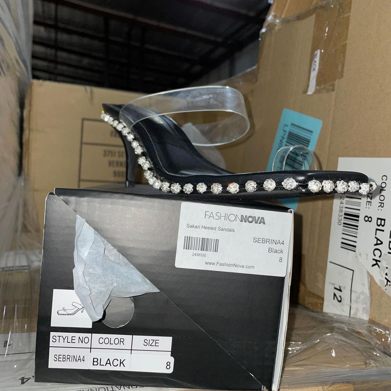 Pallet of women’s shoes and sandles