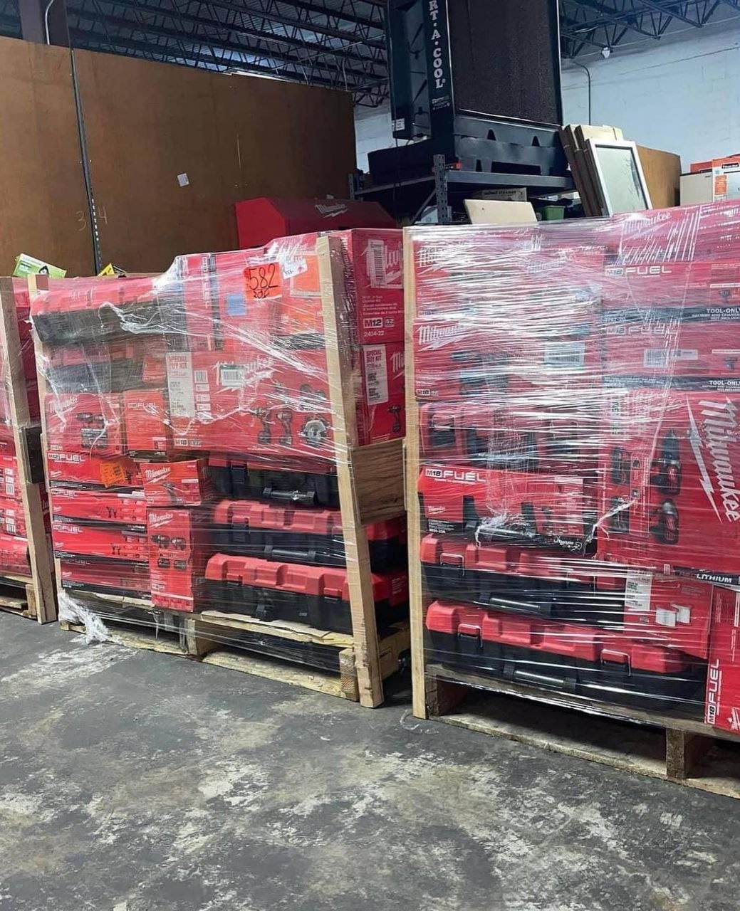 milwaukee tool pallets milwaukee tool pallets