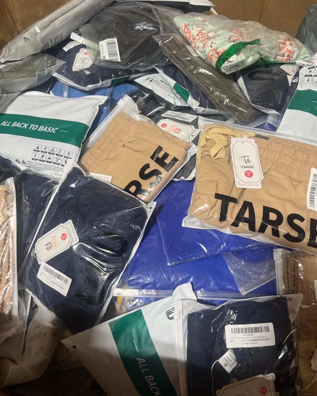 Men/ Women clothes pallet