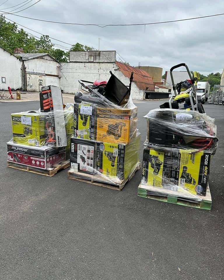 Tool Pallets – Featuring DeWalt, Milwaukee & Rigid Tools