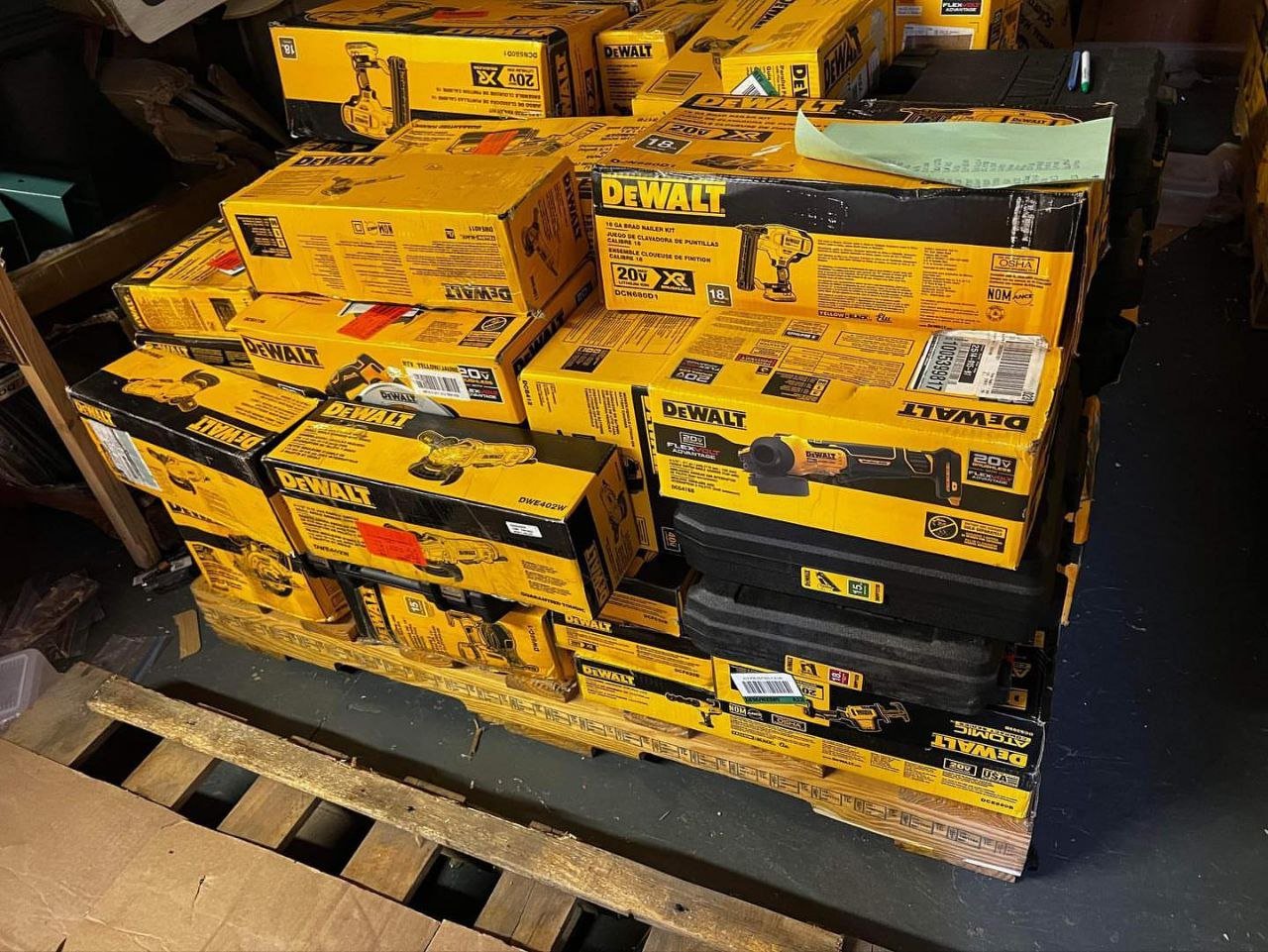 dewalt tool pallets-Bulk liquidation sales