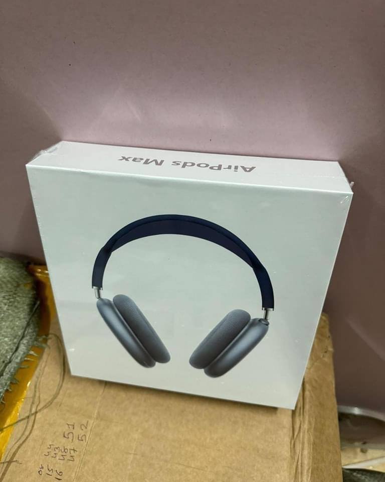 Apple AirPods Max pallets-bulk liquidation sales